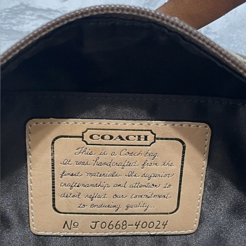 Coach signature MINI shoulder bag ❤️